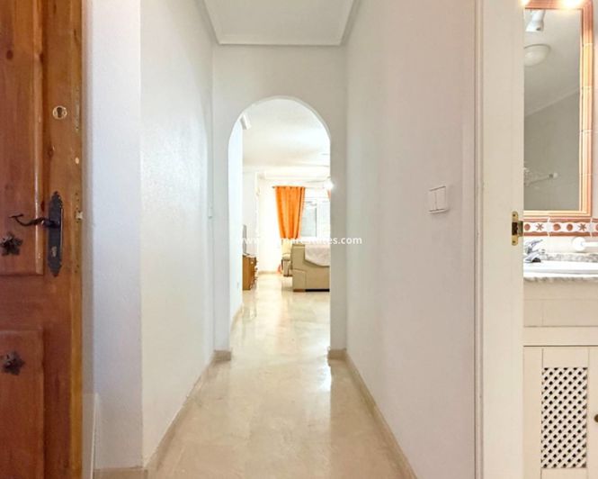 Image No.9-Appartement de 2 chambres à vendre à Villamartin