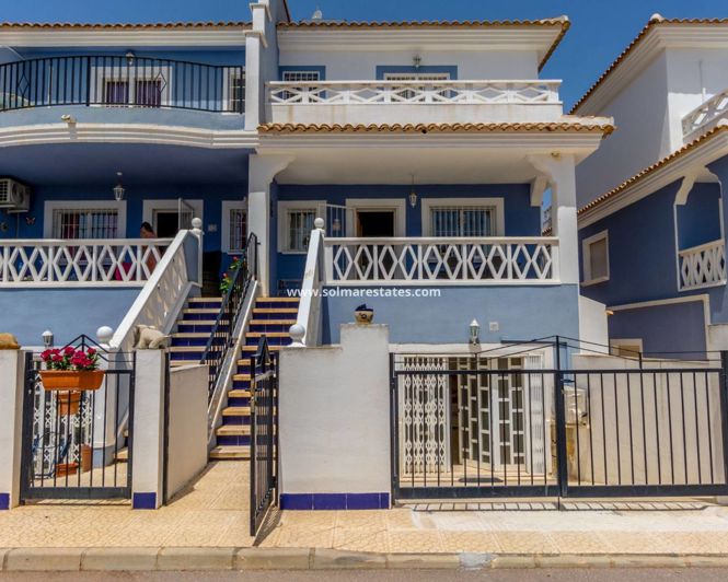 Image No.13-3 Bed Townhouse for sale