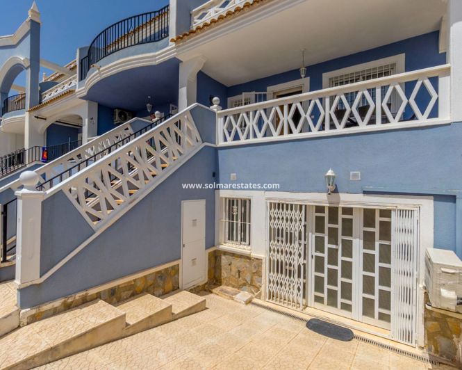 Image No.14-3 Bed Townhouse for sale