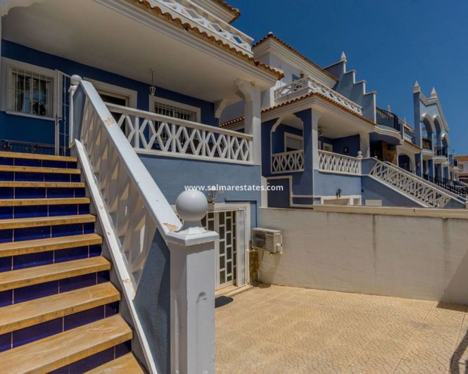 Image No.16-3 Bed Townhouse for sale