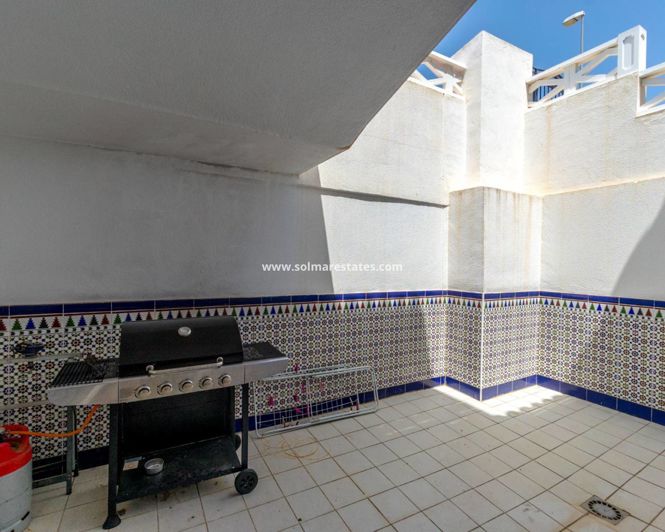 Image No.29-3 Bed Townhouse for sale