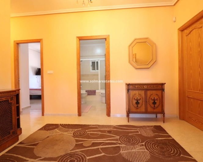 Image No.7-3 Bed Villa for sale