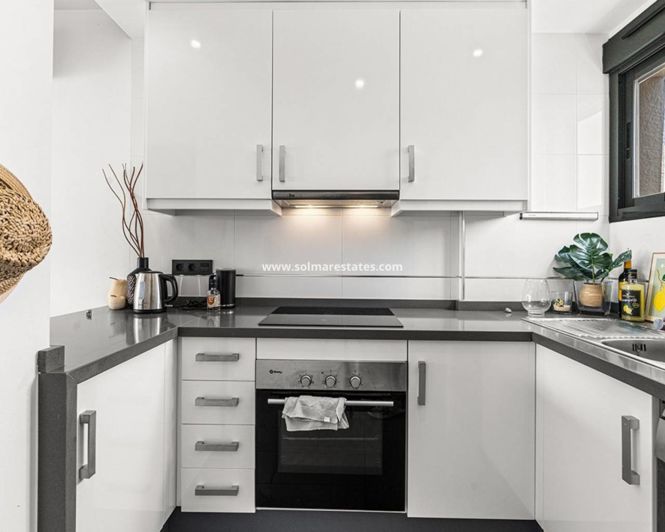 Image No.12-2 Bed Apartment for sale