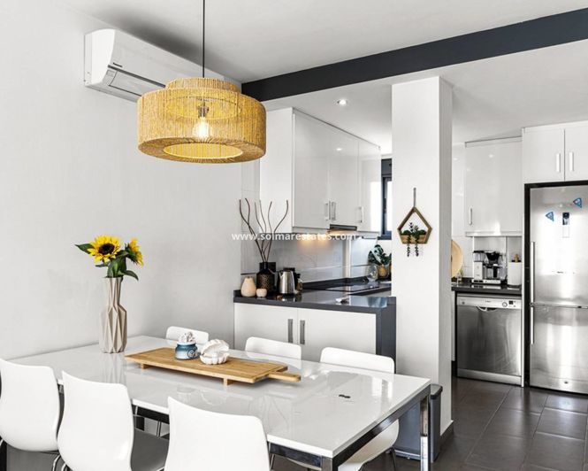 Image No.4-2 Bed Apartment for sale