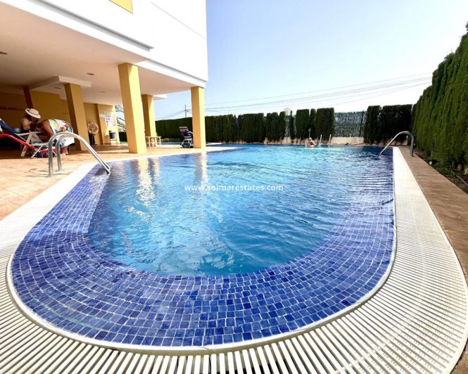 Image No.17-2 Bed Apartment for sale