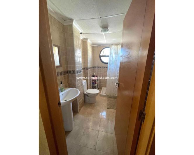 Image No.19-4 Bed Villa for sale