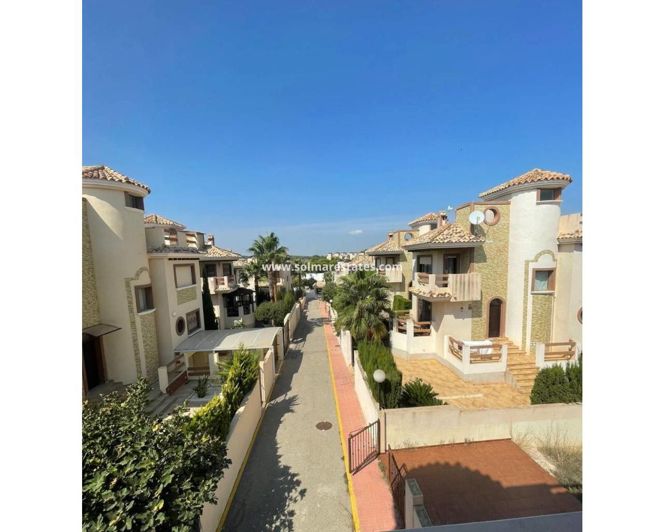 Image No.24-4 Bed Villa for sale