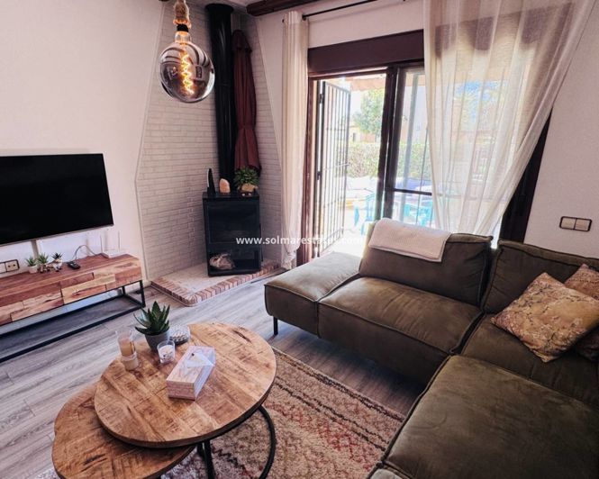 Image No.11-3 Bed House for sale