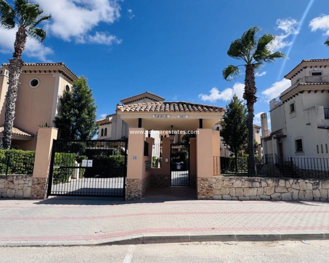 Image No.30-3 Bed House for sale