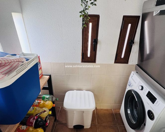 Image No.7-3 Bed House for sale