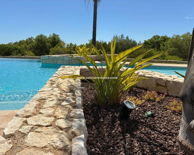 Image No.33-3 Bed Villa for sale