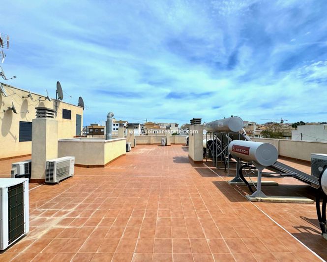 Image No.27-2 Bed Apartment for sale