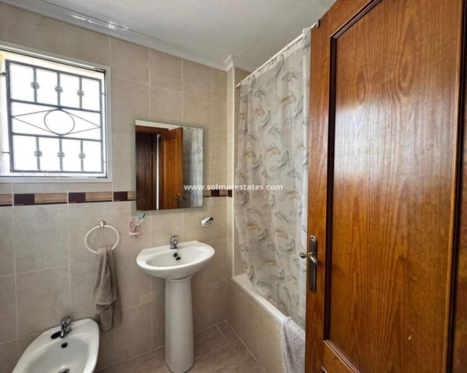 Image No.13-Appartement de 2 chambres à vendre à Los Altos