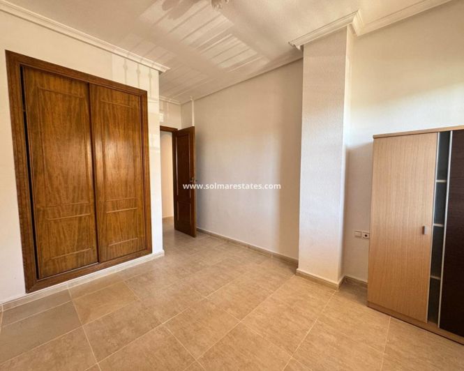 Image No.16-Appartement de 2 chambres à vendre à Los Altos