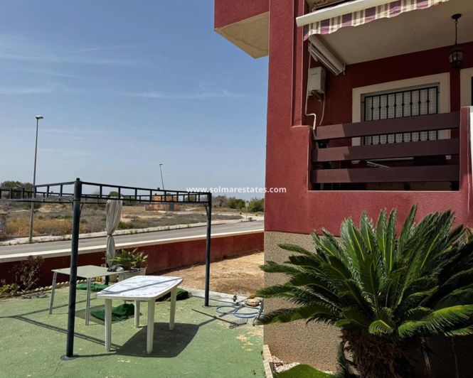 Image No.22-Appartement de 2 chambres à vendre à Los Altos