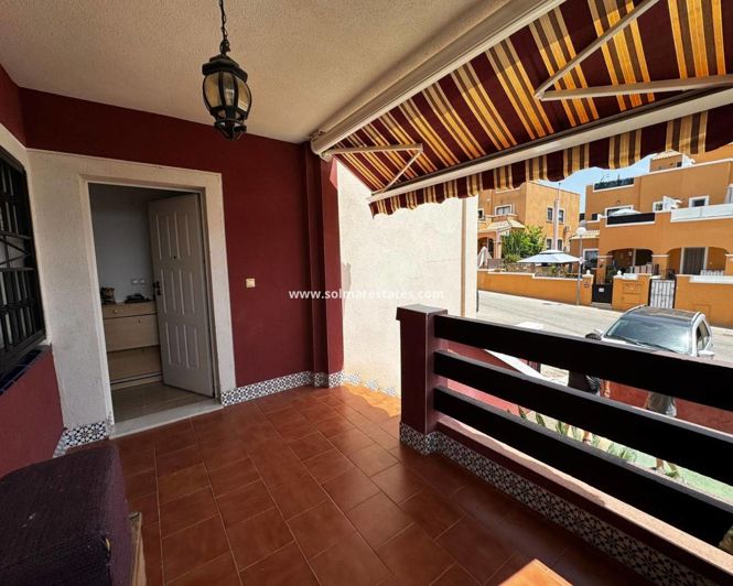 Image No.2-Appartement de 2 chambres à vendre à Los Altos