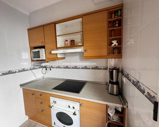 Image No.6-Appartement de 2 chambres à vendre à Los Altos