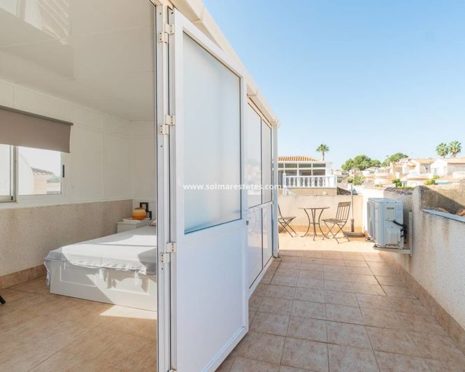 Image No.19-Villa de 4 chambres à vendre à Pinar de Campoverde