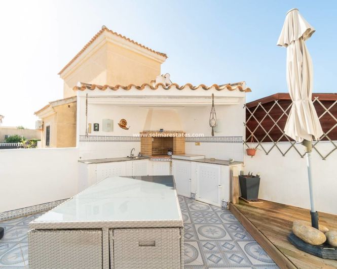 Image No.22-Villa de 4 chambres à vendre à Pinar de Campoverde