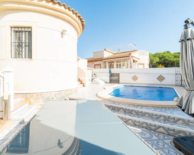 Image No.30-Villa de 4 chambres à vendre à Pinar de Campoverde