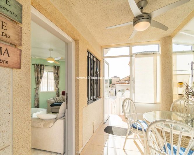 Image No.7-Villa de 4 chambres à vendre à Pinar de Campoverde