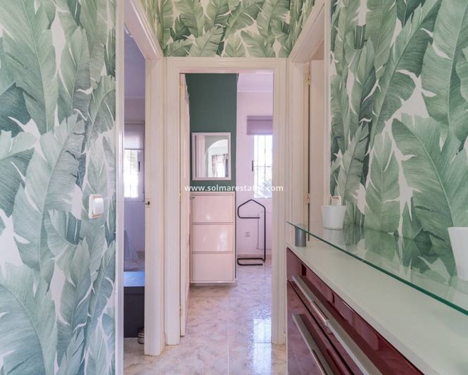 Image No.8-Villa de 4 chambres à vendre à Pinar de Campoverde