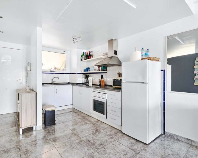 Image No.13-2 Bed Apartment for sale