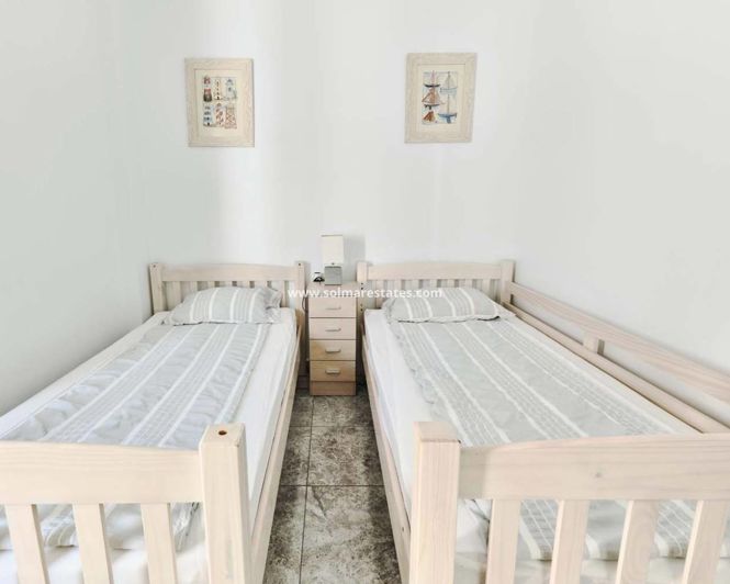 Image No.17-2 Bed Apartment for sale