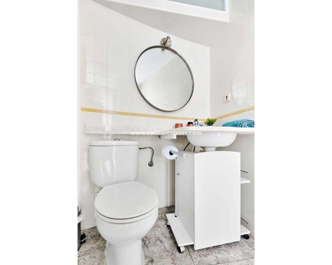 Image No.21-2 Bed Apartment for sale