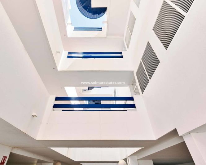 Image No.37-2 Bed Apartment for sale