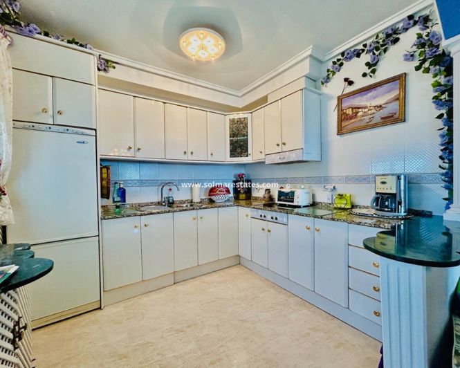 Image No.10-2 Bed Apartment for sale