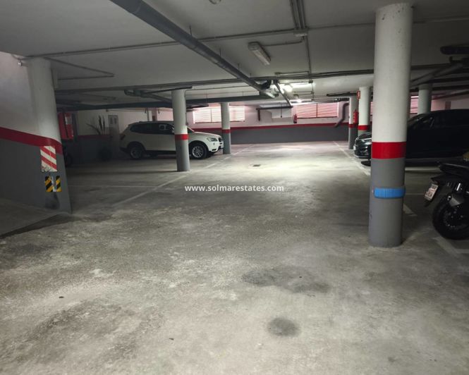 Image No.20-3 Bed Apartment for sale