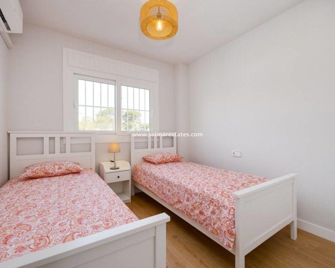 Image No.7-2 Bed Apartment for sale