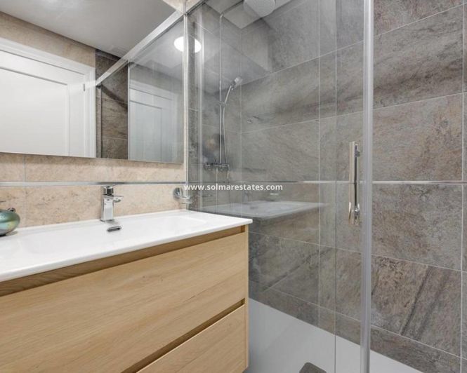 Image No.9-2 Bed Apartment for sale