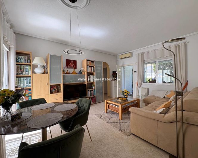 Image No.3-Villa de 3 chambres à vendre à Ciudad Quesada