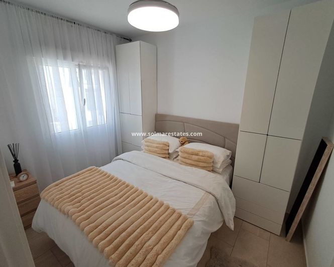 Image No.10-1 Bed Apartment for sale