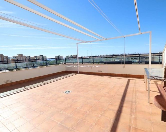 Image No.16-2 Bed Apartment for sale