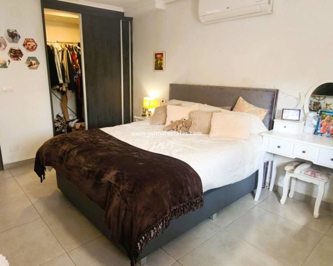 Image No.11-4 Bed Villa for sale