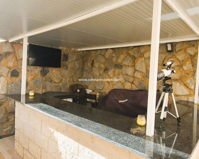 Image No.18-4 Bed Villa for sale