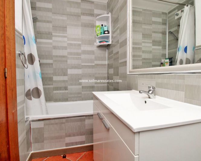 Image No.17-Appartement de 2 chambres à vendre à Punta Prima