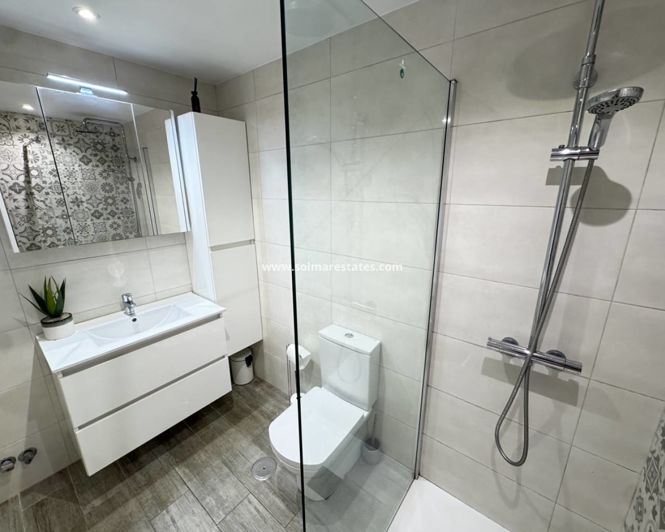 Image No.10-2 Bed Apartment for sale