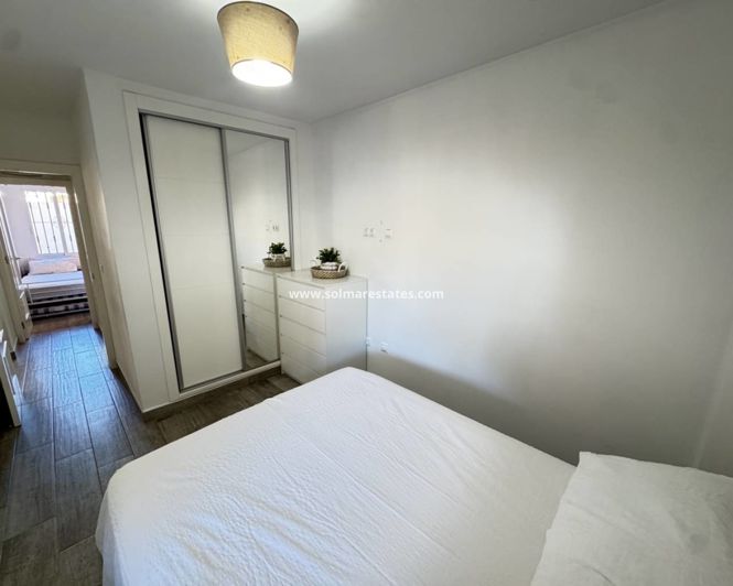 Image No.8-2 Bed Apartment for sale