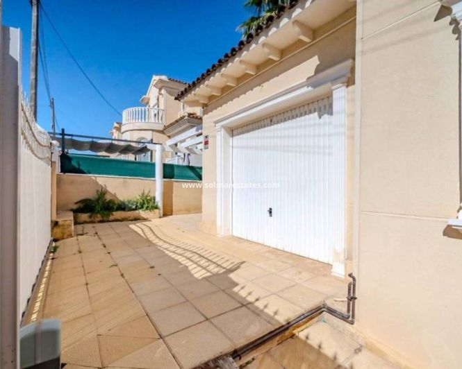 Image No.13-6 Bed Villa for sale