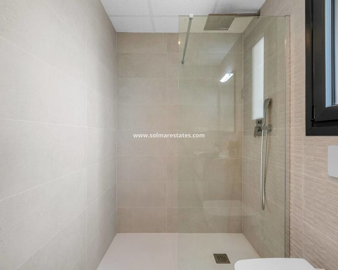 Image No.23-2 Bed Apartment for sale