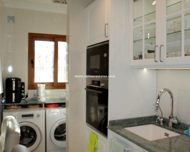 Image No.4-3 Bed Townhouse for sale