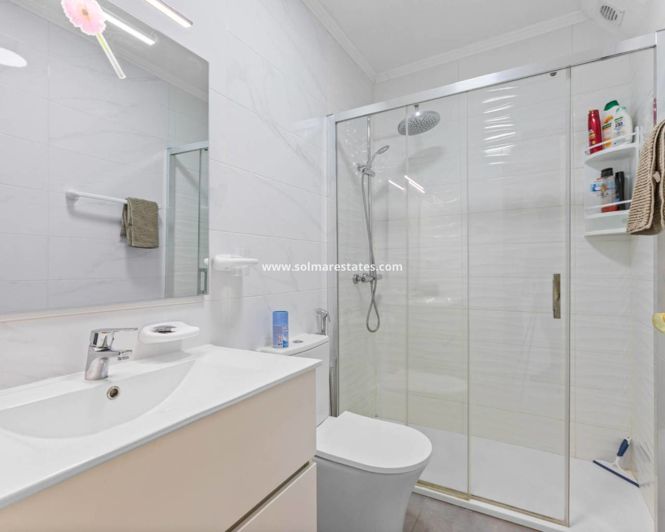 Image No.9-Appartement de 2 chambres à vendre à Torrevieja