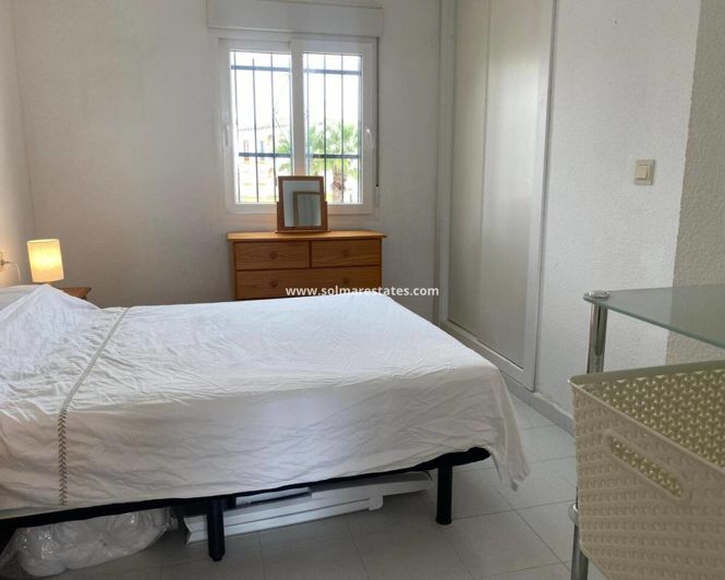 Image No.7-Appartement de 1 chambre à vendre à Villamartin