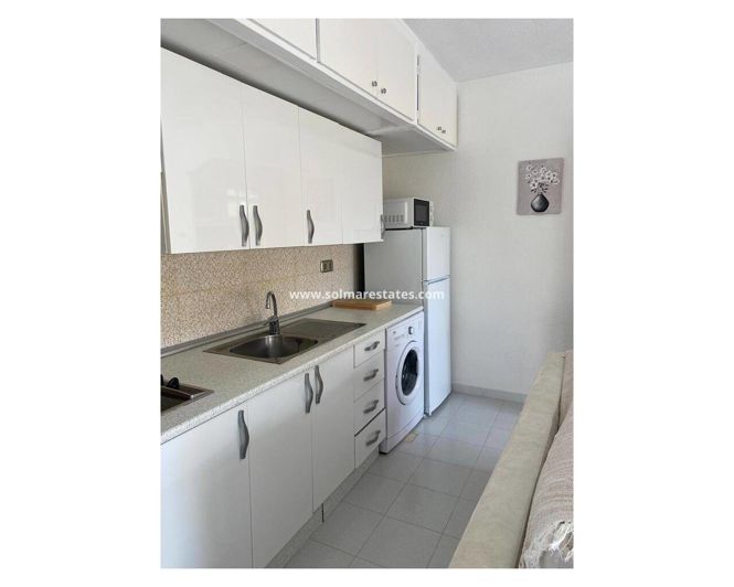 Image No.8-Appartement de 1 chambre à vendre à Villamartin