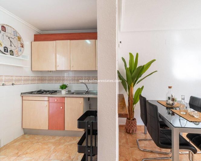 Image No.10-2 Bed Bungalow for sale