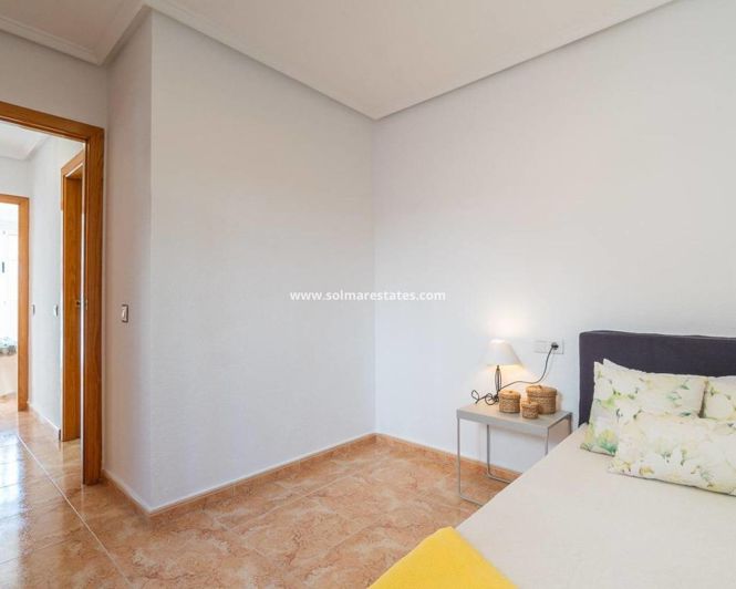 Image No.26-2 Bed Bungalow for sale